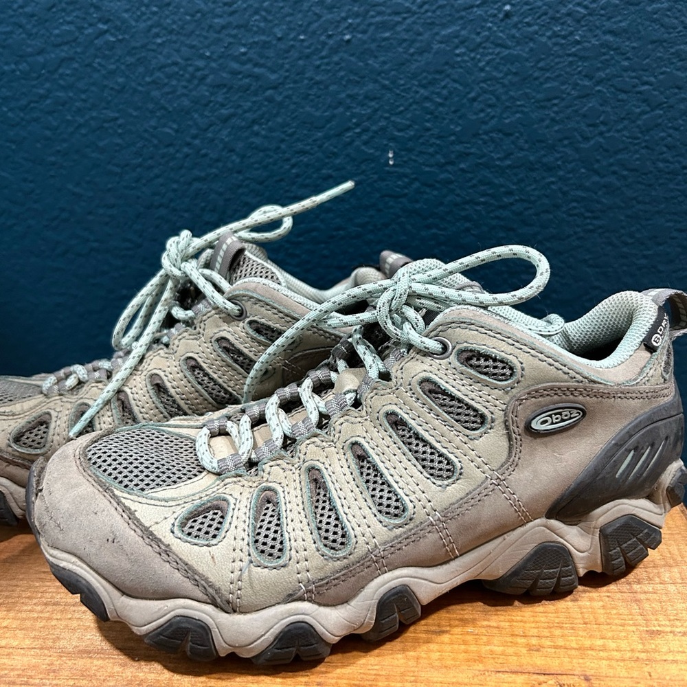Oboz Waterproof hiking shoes